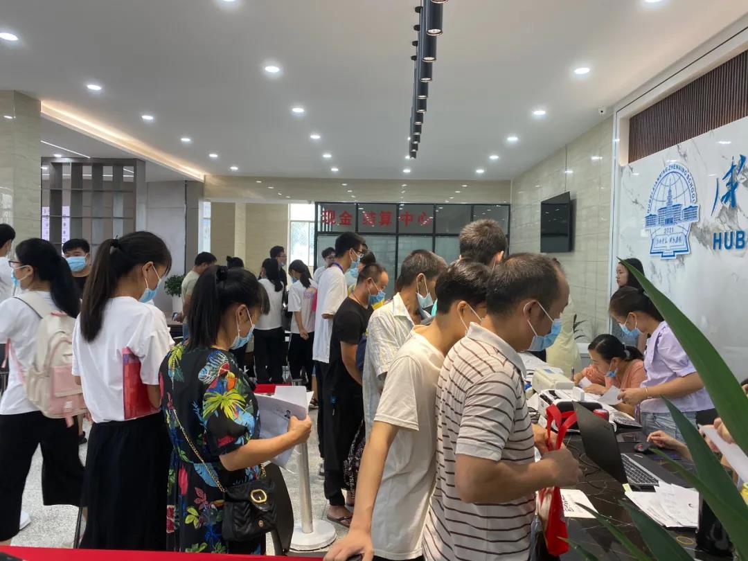 開學報道第一天｜齊心協力譜新篇，奮斗追夢再啟航(圖3)