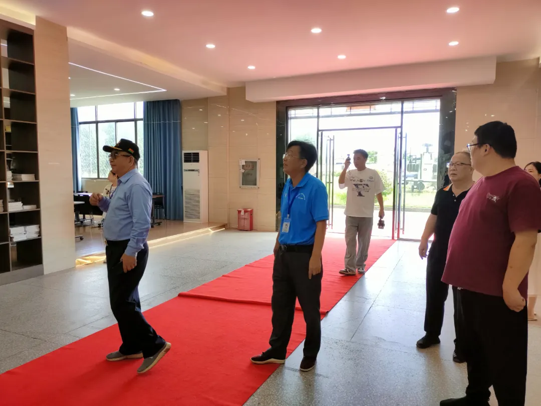 專家領導蒞臨振寧學校參觀指導，助力學校發展邁向新臺階(圖5)
